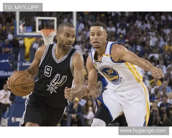 勇士与马刺激战正酣现场直播全程回顾与精彩瞬间分析